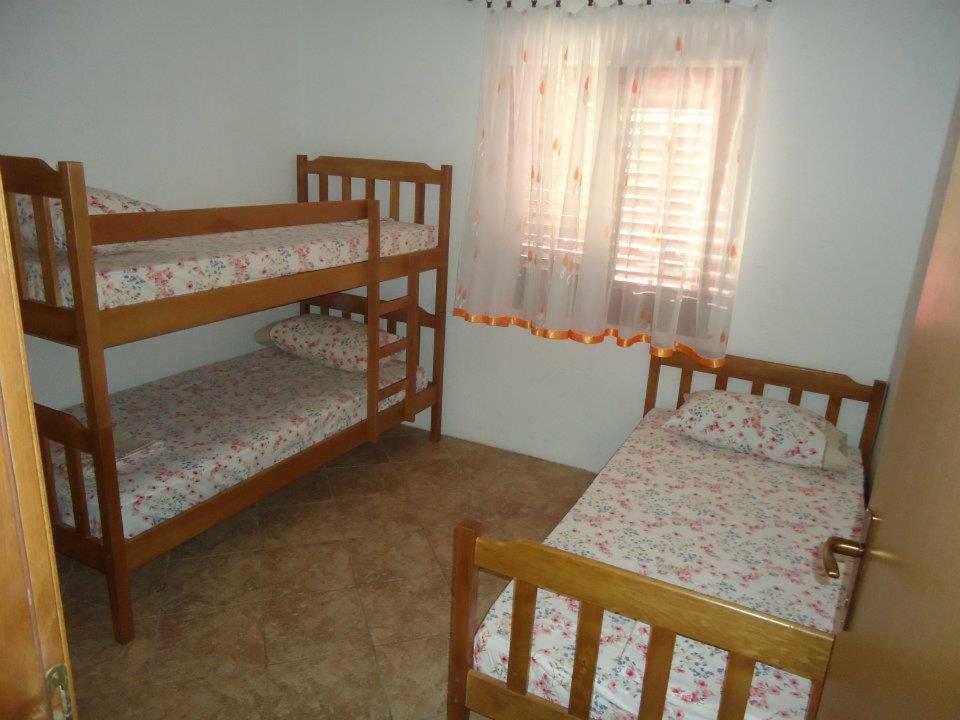 Apartmani Emily يزيرا المظهر الخارجي الصورة